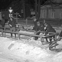 Unermüdlich im Einsatz gegen das stauende Hochwasser