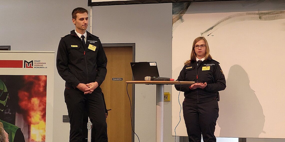 Referenten: Sebastian Stahn und Magdalena Binder, Vorbeugender Brand- und Gefahrenschutz der Branddirektion München