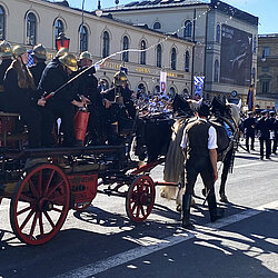 Trachten- und Schützenzug