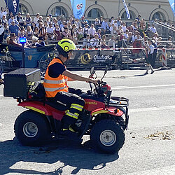 Quad beim Trachten- und Schützenzug