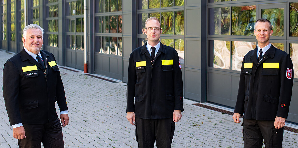 Claudius Blank (mitte), Florian Klein (rechts) und Michael Schmid (links) Claudius Blank (mitte), Florian Klein (rechts) und Michael Schmid (links)