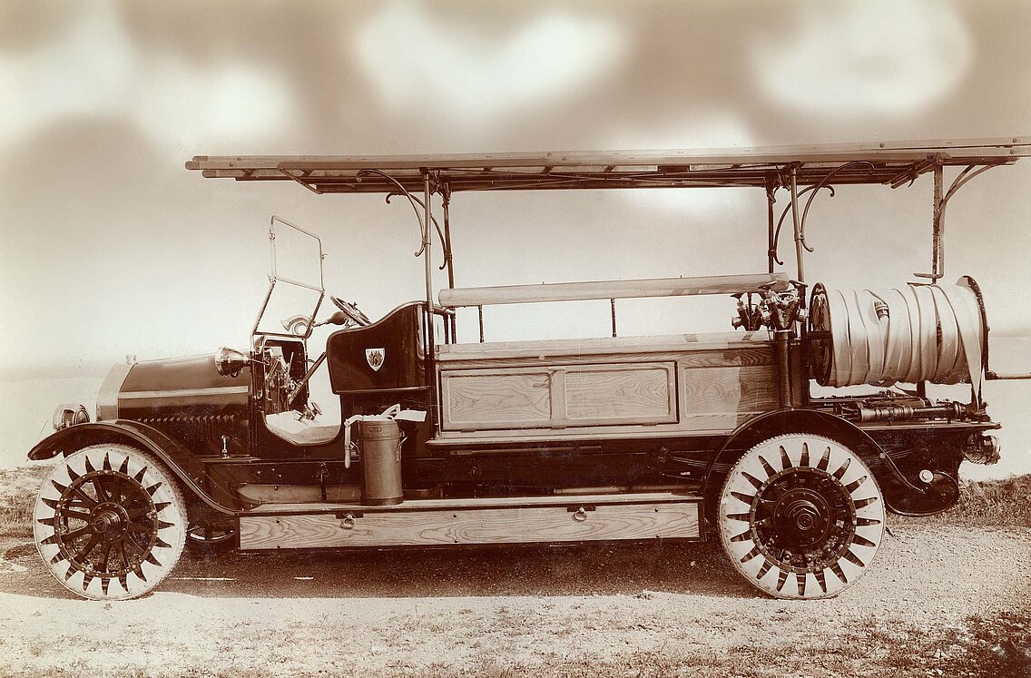 Saurer Motorspritze für die Berufsfeuerwehr München mit Rundlaufpumpe