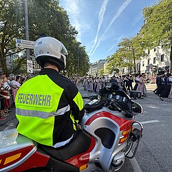 Kradmelder beim Trachten- und Schützenzug
