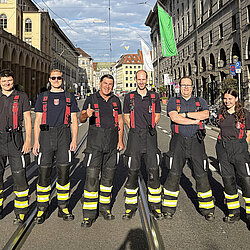 Wegposten beim Trachten- und Schützenzug